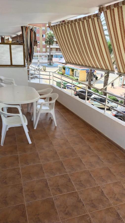 Ferienwohnung Apartamento A 100M De La Playa Tavernes de la Valldigna Exterior foto