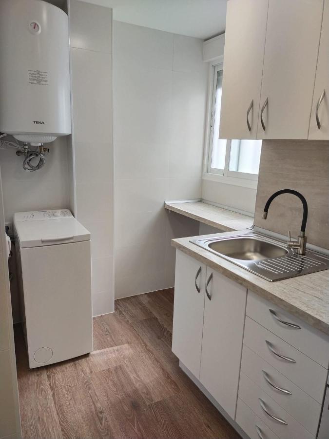Ferienwohnung Apartamento A 100M De La Playa Tavernes de la Valldigna Exterior foto
