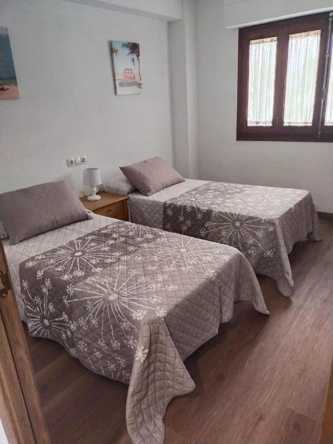 Ferienwohnung Apartamento A 100M De La Playa Tavernes de la Valldigna Exterior foto